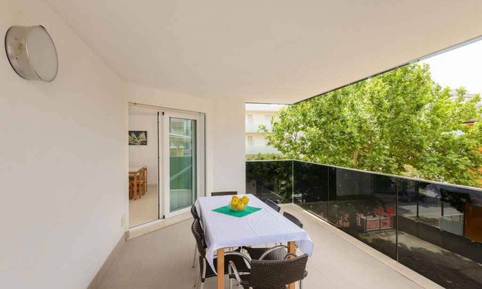 Lignano Sabbiadoro Apartment | Holiday apartment with balcony and air conditioning