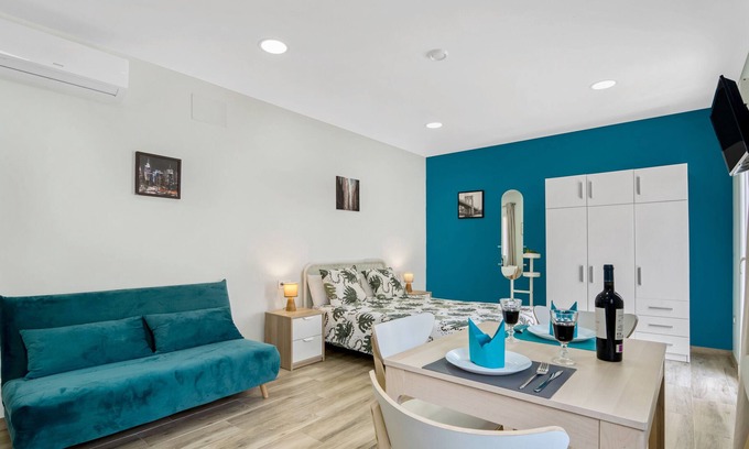 Campoamor Apartment | Holiday Apartment "Umihouse 23" with A/C & Wi-Fi
