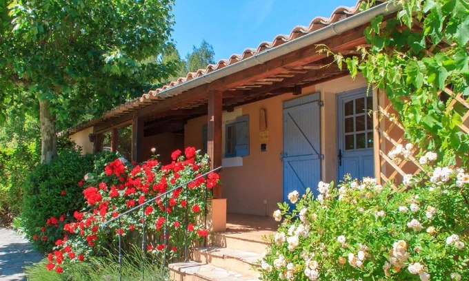 Chateauvert Apartment | Holiday apartment Château Vert for 1 - 6 persons with 2 bedrooms - Row house