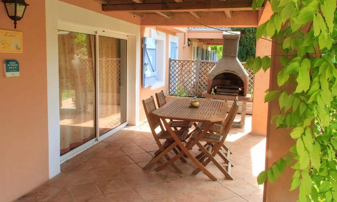 Chateauvert Apartment | Holiday apartment Château Vert for 1 - 3 persons with 1 bedroom - Row house