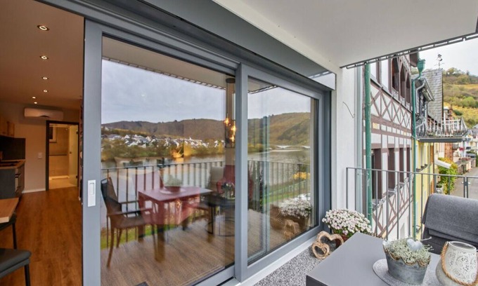 Zell Apartment | Holiday Apartment Mosel Time New 2022