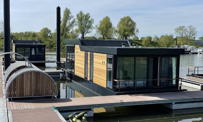 Ohe en Laak Apartment | Holiday apartment Ohe en Laak for 1 - 4 persons with 2 bedrooms - Holiday apartment