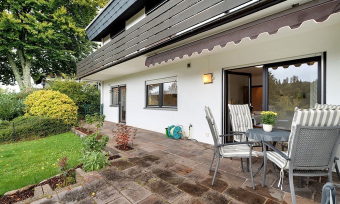 Odsbach Apartment | Holiday Apartment 'Zahner' with Mountain View, Private Terrace and Wi-Fi