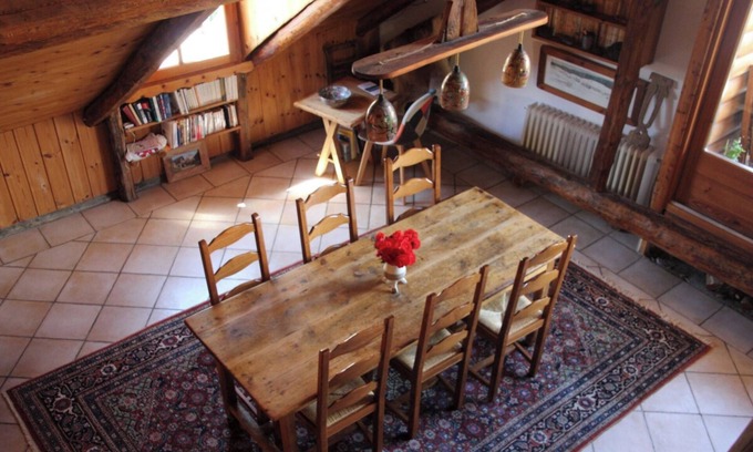 Monetier-les-Bains House | Holiday Home 'Landrosace' with Shared Terrace, Balcony and Wi-Fi