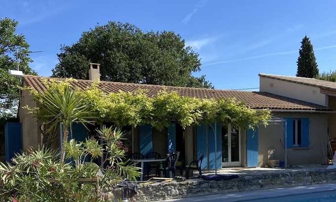 La Baume-de-Transit House | holiday home Drome Provençale