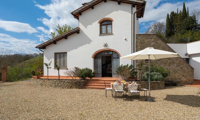 Terranuova Bracciolini House | Holiday Home Melograno by Interhome