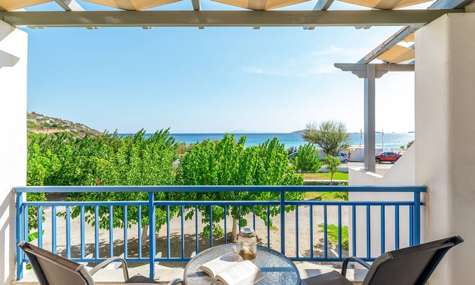 Kipri House | Holiday Home '3 Kypri Seaview Perasma Studio' with Sea View, Wi-Fi and Air Conditioning