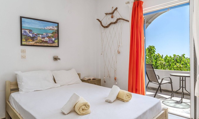 Kipri House | Holiday Home '5 Kypri Seaview Perasma Studio' with Sea View, Wi-Fi and Air Conditioning