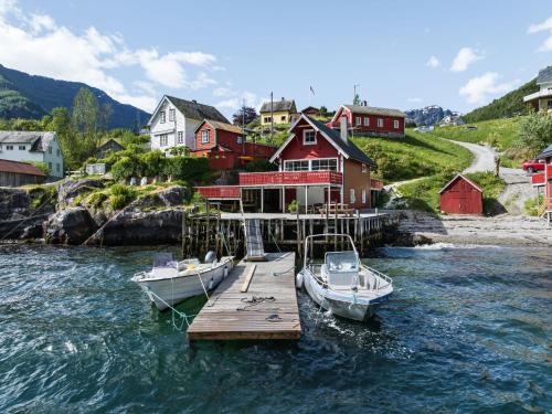 Vik House | Holiday Home Balder by Interhome