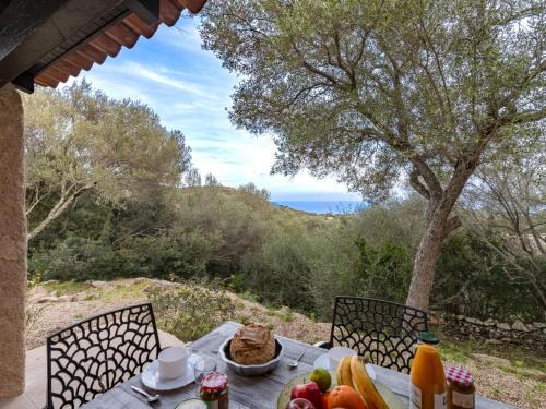 Santa Giulia House | Holiday Home Casa Pinarello by Interhome