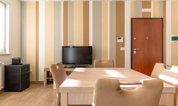 Brindisi House | Holiday Home 'Casadamare Salento' with Balcony, Wi-Fi and Air Conditioning