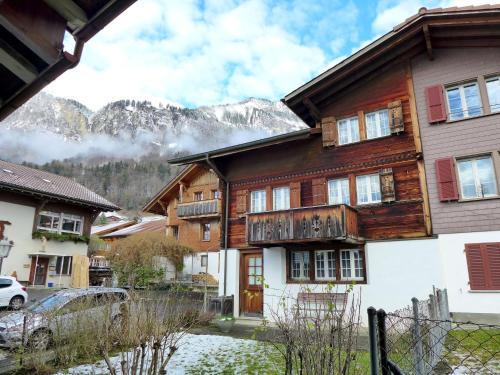 Brienz House | Holiday Home Chalet Esther by Interhome