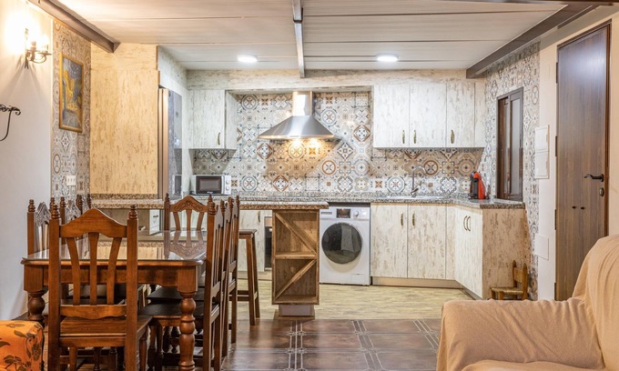 Motril House | Holiday Home 'Cortijo las Caballerizas' with Sea and Mountain View, Pool & Garden