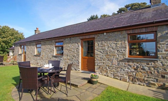 Lampeter House | Holiday Home Cwm Onnen by Interhome