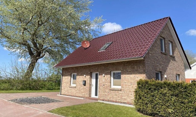 Tannenhausen Apartment | Holiday home Ella by the lake