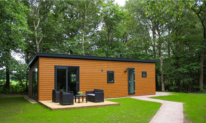 Oosterwolde Ski Chalet | Holiday home Fochteloërveen