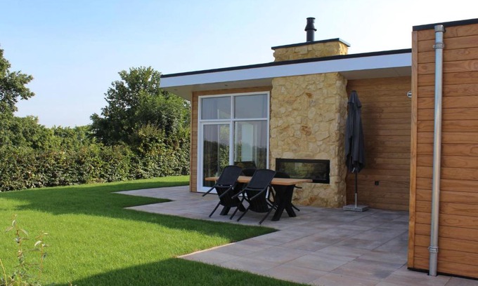 Gasthuis House | Holiday Home Green Resort Mooi Bemelen-1 by Interhome