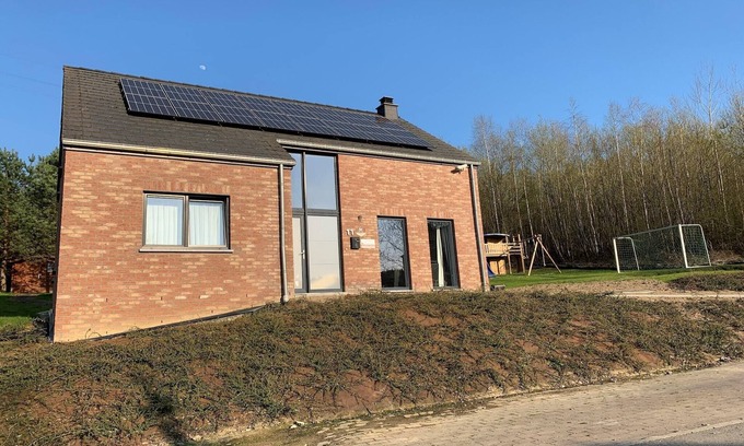 Barvaux House | Holiday Home in Barvaux with Sauna & Garden