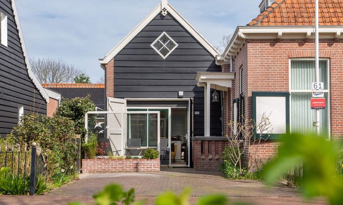 Koudekerke House | Holiday Home in Koudekerke with Hot Tub