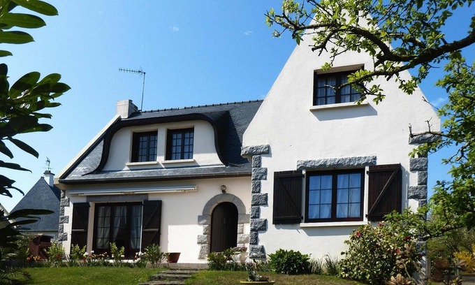 Parame Apartment | Holiday Home in Paramé near Saint-Malo Beaches