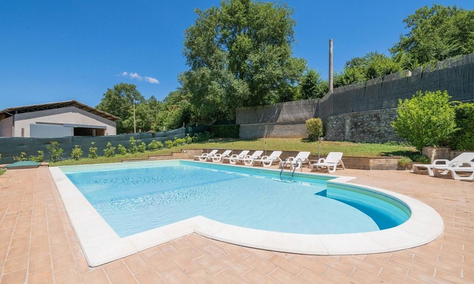 Sellano House | Holiday Home in Sellano with Private Pool