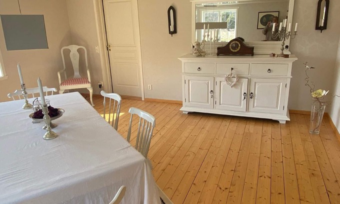 Varnamo O House | Holiday home in Skuggebo with large terrace