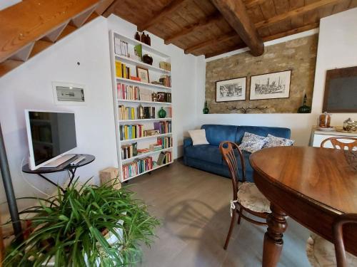 Fiano House | Holiday Home in Tuscany near Lucca