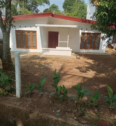 Kandy House | Holiday Home in Watapuluwa Kandy