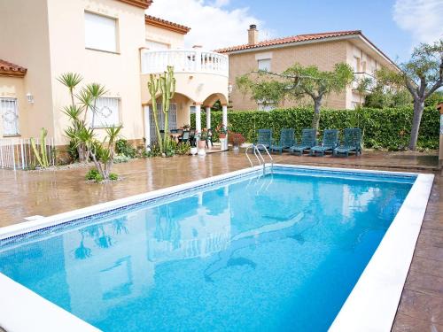 Alcanar House | Holiday Home Mestral by Interhome