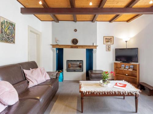 Novaggio House | Holiday Home Nel Nucleo by Interhome