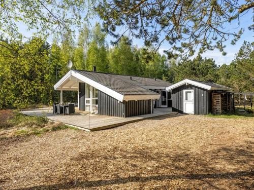 Vestero Havn House | Holiday Home Ran - 600m from the sea by Interhome