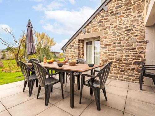 Cherrueix House | Holiday Home Tiegezh by Interhome