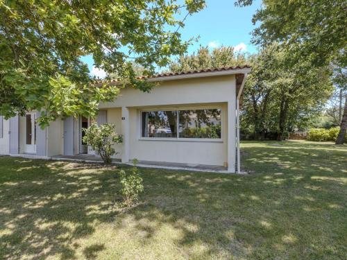 Medis House | Holiday Home Tribord by Interhome