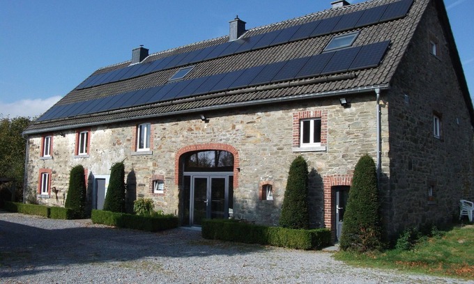 Sourbrodt House | Holiday Home with Sauna in Sourbrodt