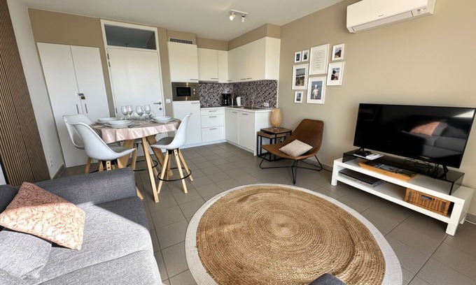 Koksijde House | Holiday home with fenced garden near coast