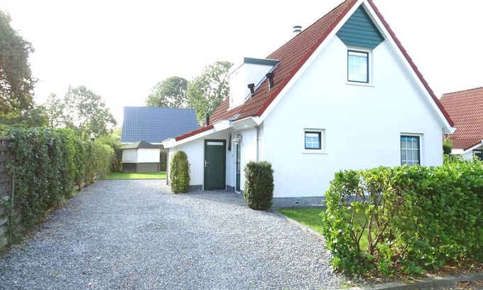 Kortgene House | Holiday home Zeeland near beach, North Sea and Veerse lake