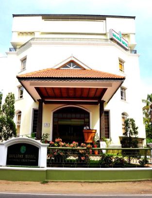 North Paravur Hotel | Holiday Hotel