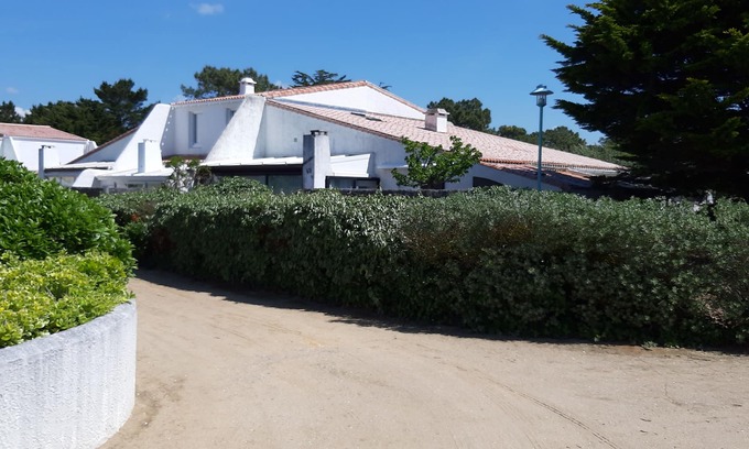 Saint-Jean-de-Monts House | Holiday house at 200m beach