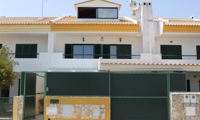 Correeira House | Holiday house Albufeira for 1 - 8 persons with 4 bedrooms - Holiday home