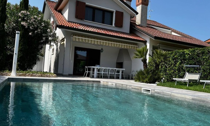 Isola Albarella House | Holiday house Boccasette for 1 - 8 persons with 4 bedrooms - Twin house
