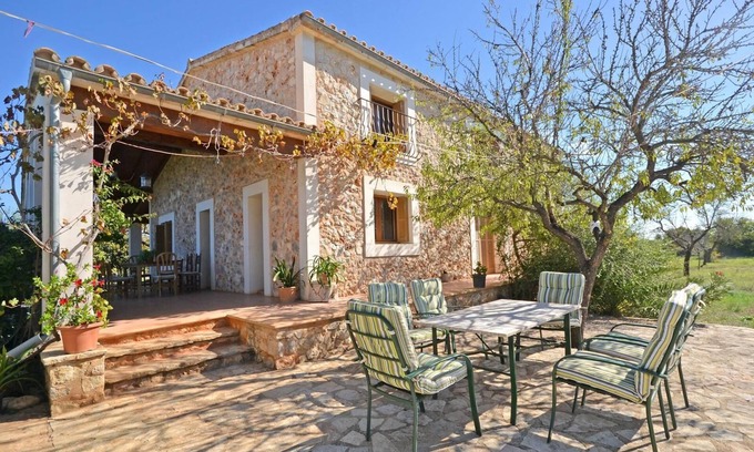 Buger House | Holiday house Buger for 1 - 6 persons with 3 bedrooms - Holiday home