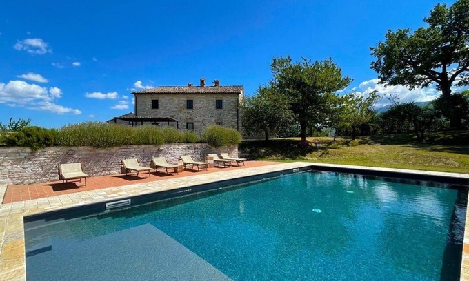 Cagli House | Holiday house Cagli for 1 - 12 persons with 6 bedrooms - Holiday home