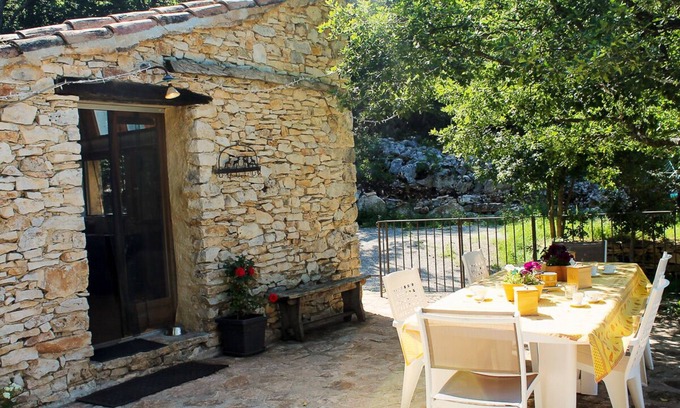 Rustrel House | Holiday house in the heights of Villars