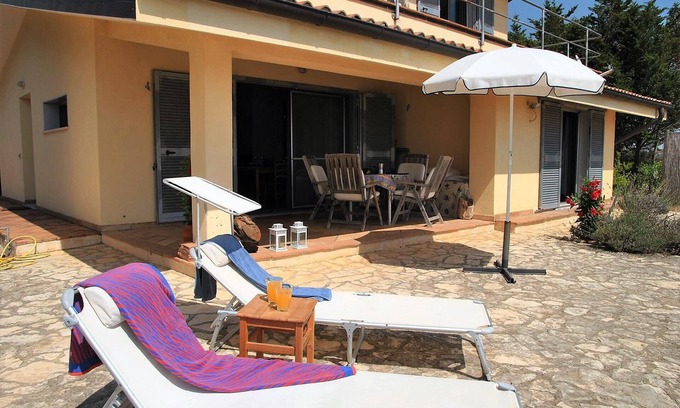 Itri House | Holiday house Itri for 1 - 4 persons with 2 bedrooms - Holiday house