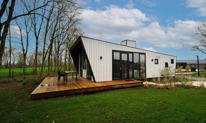 Kerkdriel House | Holiday house Kerkdriel for 1 - 6 persons with 3 bedrooms - Holiday home