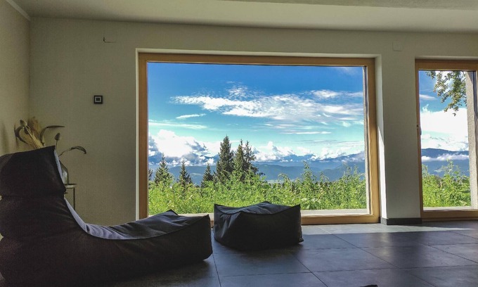 Sankt Urban House | Holiday house St. Urban for 2 - 6 persons with 3 bedrooms - Holiday house