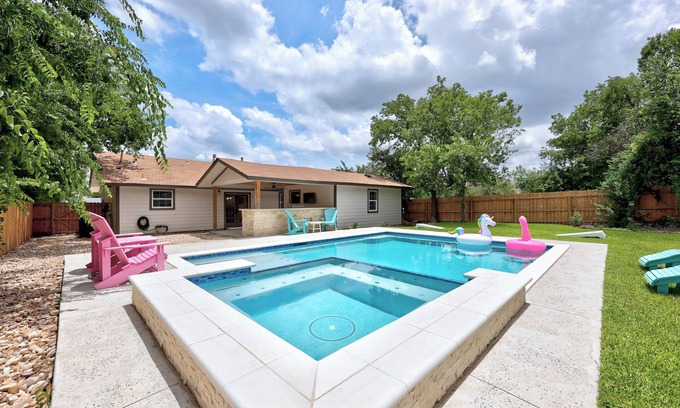 Georgetown House | Holiday House