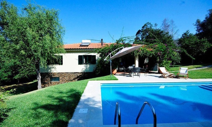 Venade House | Holiday house Venade for 1 - 8 persons with 4 bedrooms - Holiday house