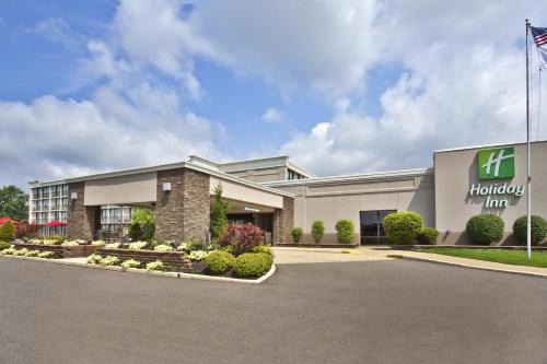 Fairlawn Hotel | Holiday Inn Akron-West by IHG