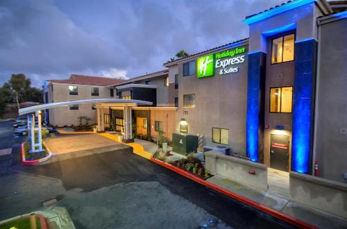 Carlsbad Hotel | Holiday Inn Express Hotel & Suites Carlsbad Beach by IHG